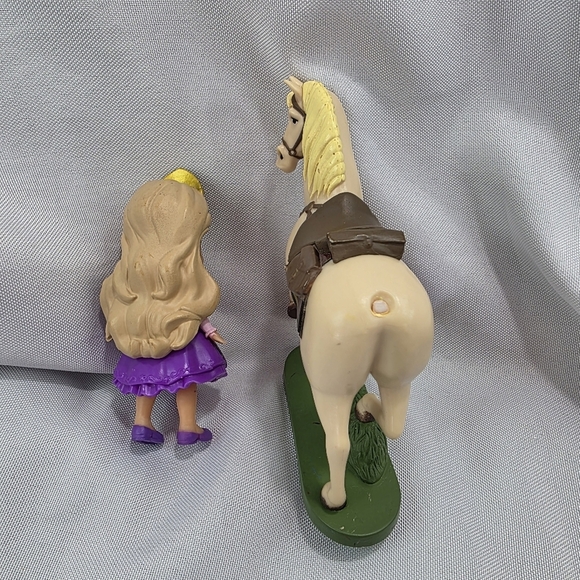 Disney Princess Tangled Rapunzel & Maximus Figure Playset Toddler - Picture 7 of 8